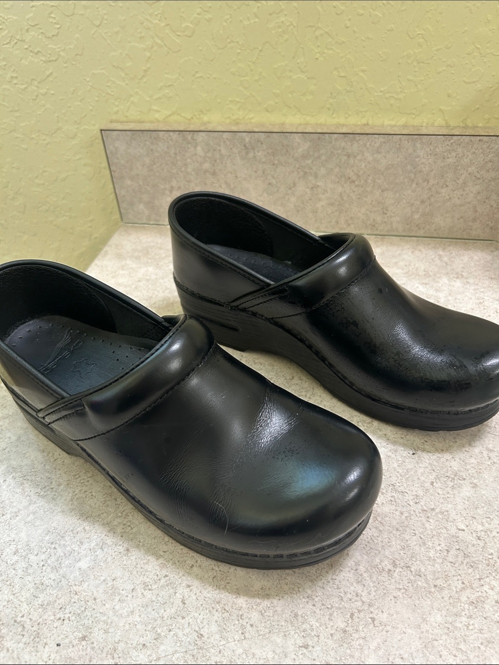 Danskin Black Slip-On Comfort Clogs